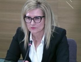 Ewa Wrzosek – metryka [wiek, wzrost, mąż i dzieci, pochodzenie, rodzina, życiorys]