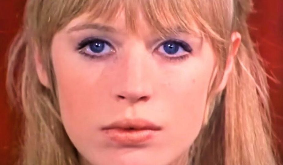 Marianne Faithfull – metryka [wiek, wzrost, mąż i dzieci, pochodzenie, rodzina, życiorys]