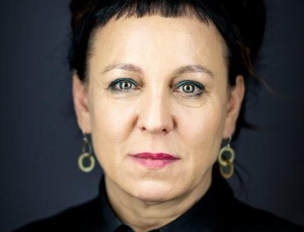 Olga Tokarczuk – metryka [wiek, wzrost, mąż i dzieci, pochodzenie, rodzina, życiorys]